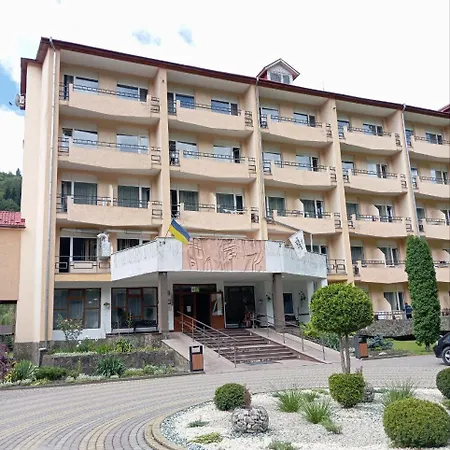 Girska Tysa Health Resort *